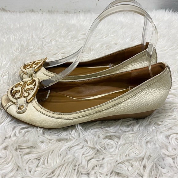 Tory Burch Off White Miller Leather Wedge Heel - Picture 3 of 6